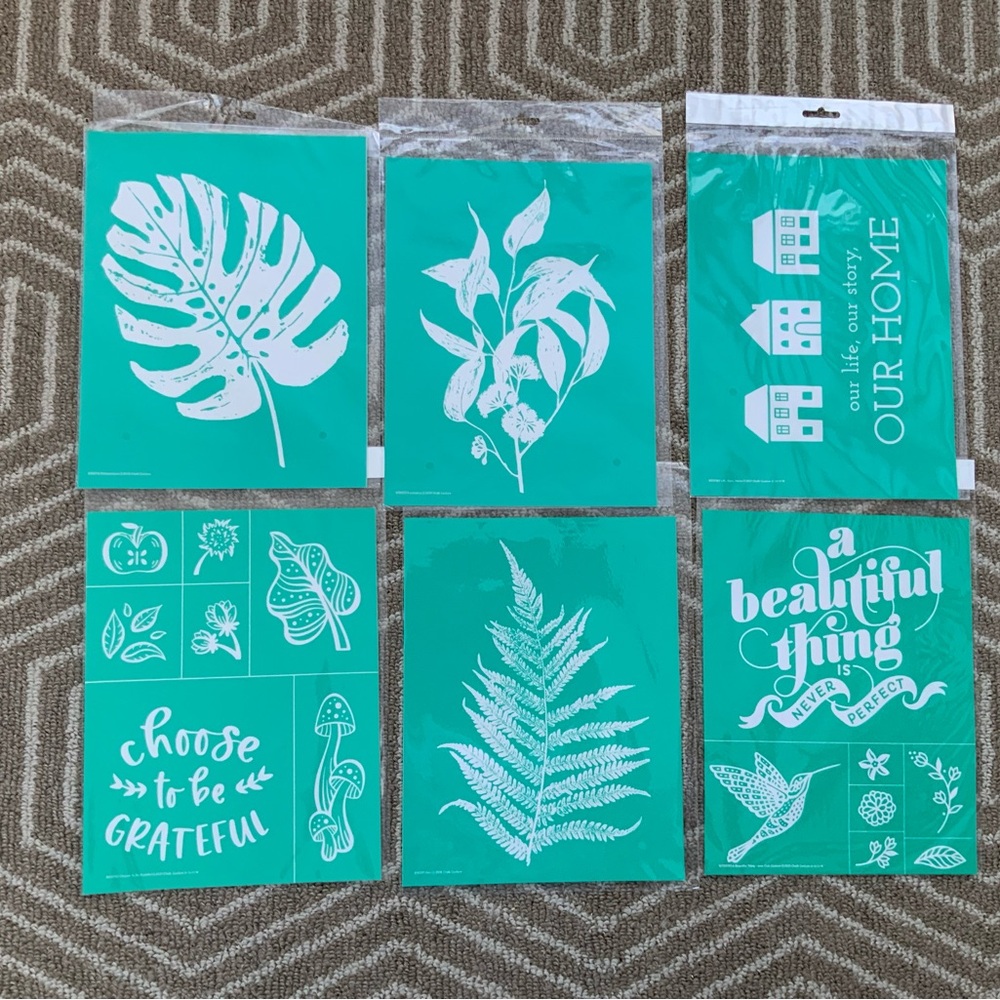 Chalk Couture Silk Screen